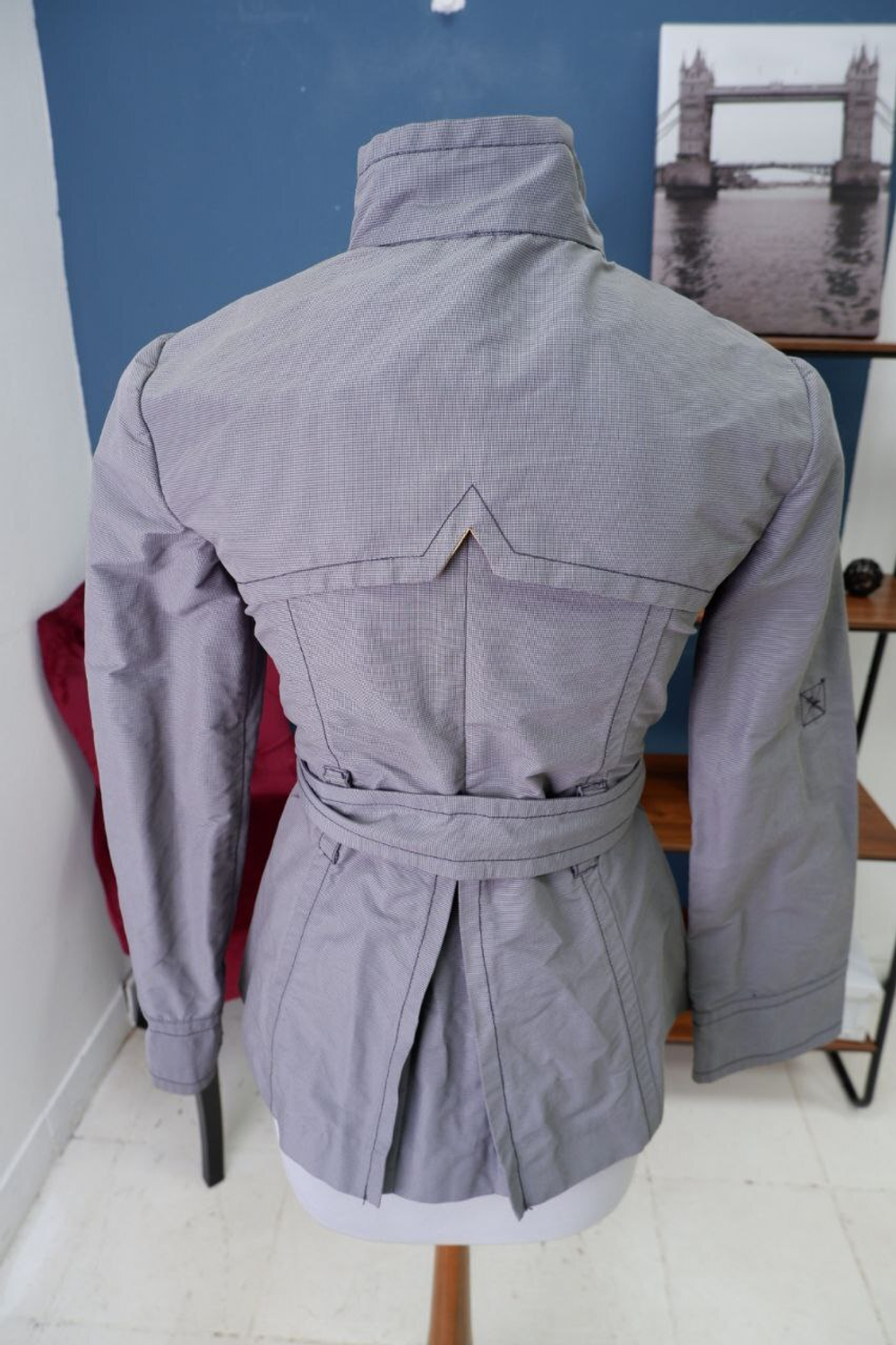 Плащ Mango  короткий 44 размер