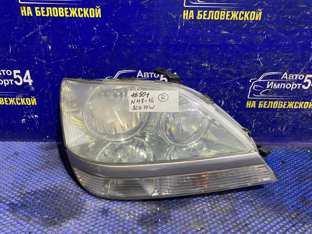 Фара передняя правая TOYOTA HARRIER 2000-2003