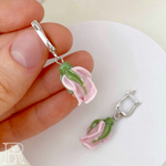 LEFIREL' Серьги серебряные женские "Розочки" с цветами из муранского стекла / ювелирные украшения из родированного серебра 925