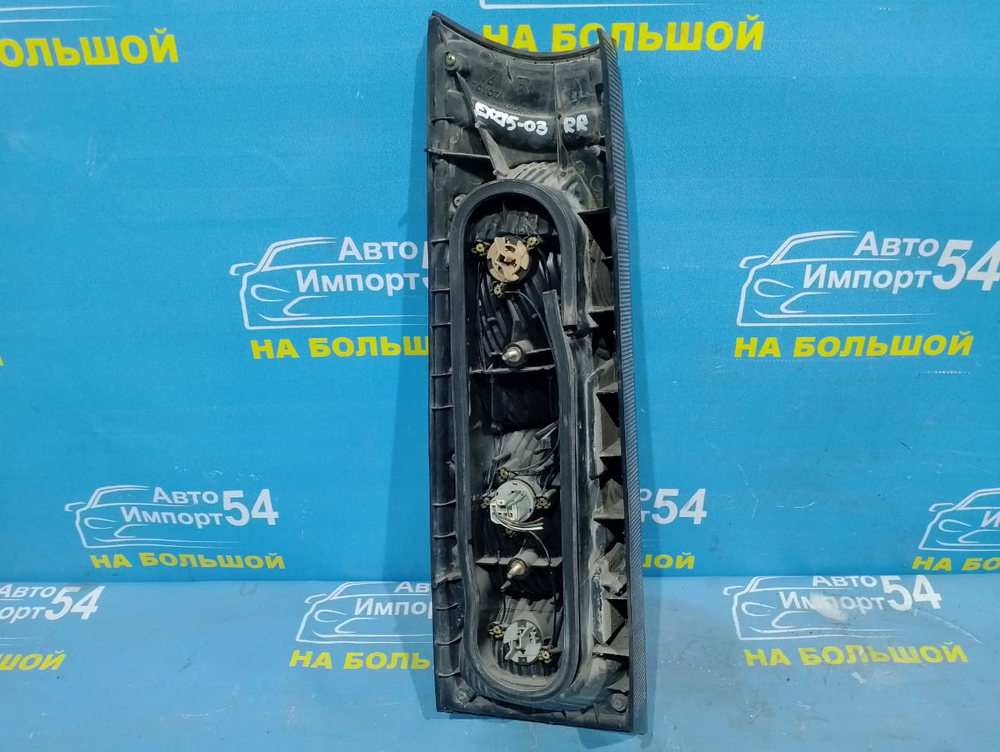 Стоп правый TOYOTA RAUM 1999