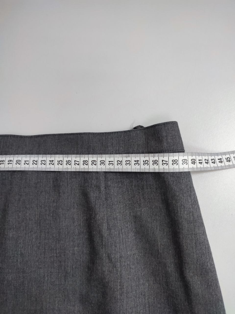 Юбка серая классическая 46 размер