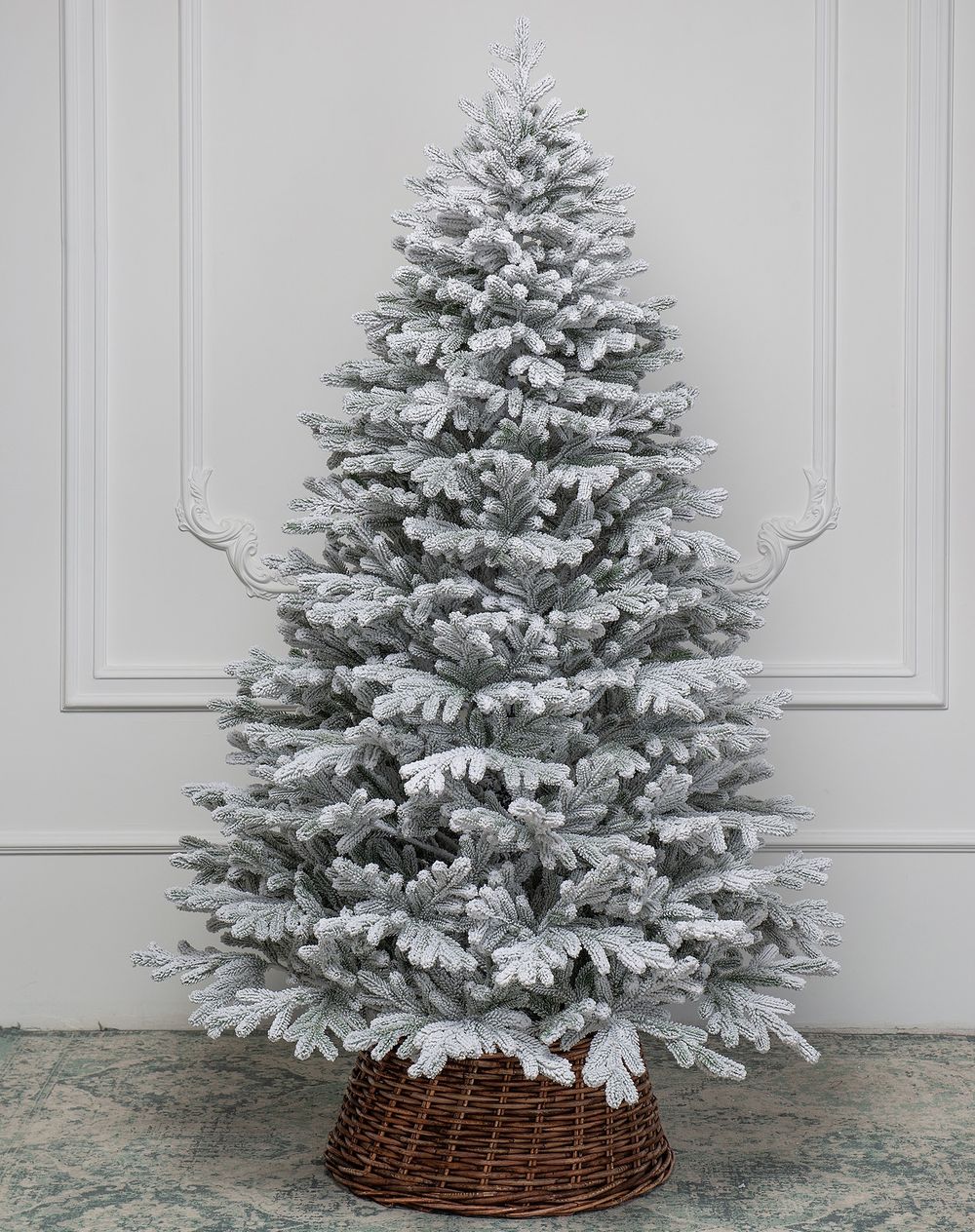Заснеженная елка «Александрийская» (Литая хвоя) 240 см / 2,4 м