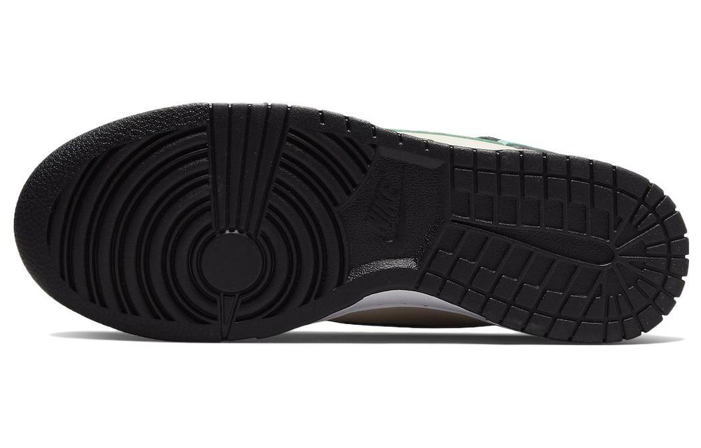 Кроссовки Nike Dunk Emb