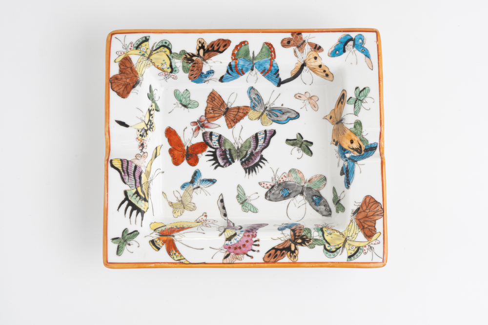 Винтажная пепельница с изображением бабочек