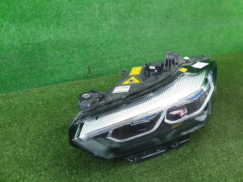 Фара левая BMW 8er G14 G15 G16 (2018-2022) Laser