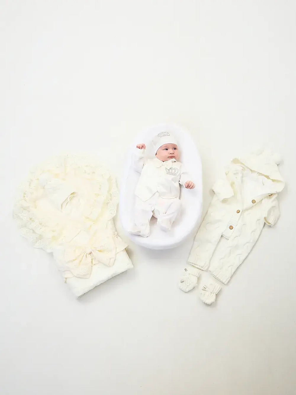 Конверт на выписку новорожденного