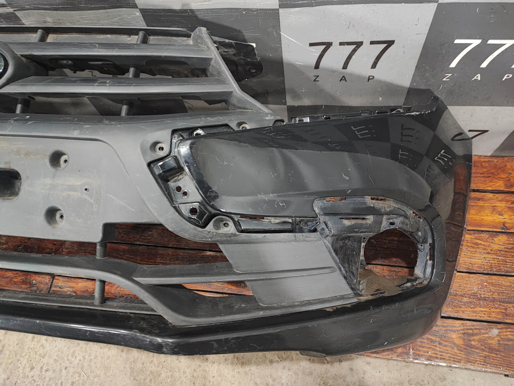 Бампер передний LADA Granta 18-нв Б/У Оригинал 8450100957