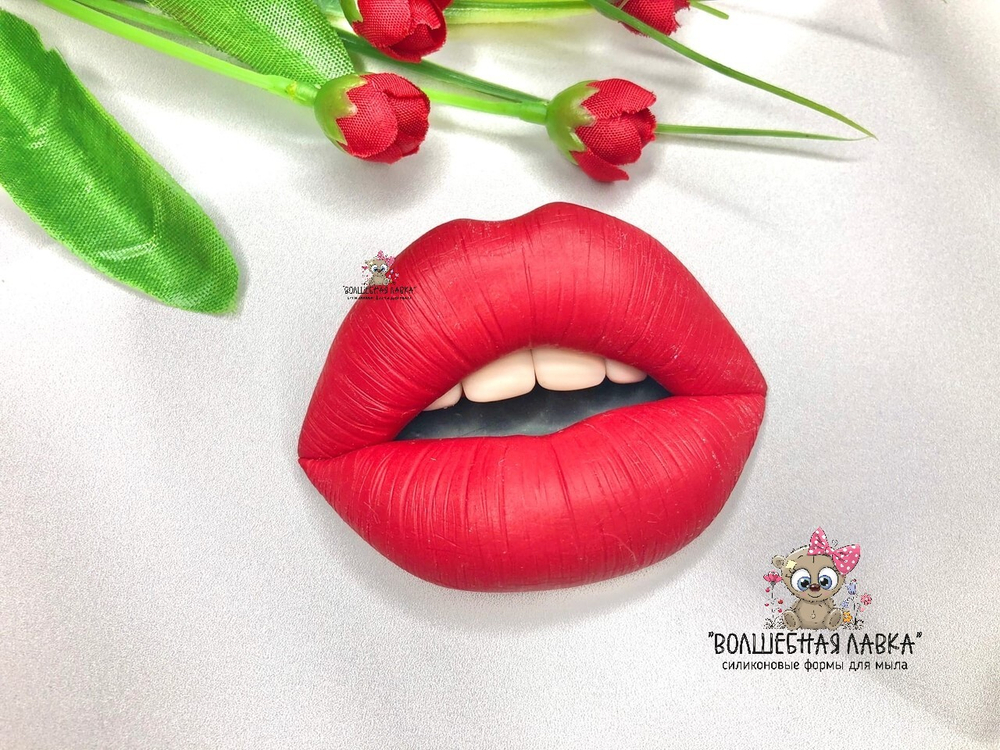 Силиконовая форма Губы