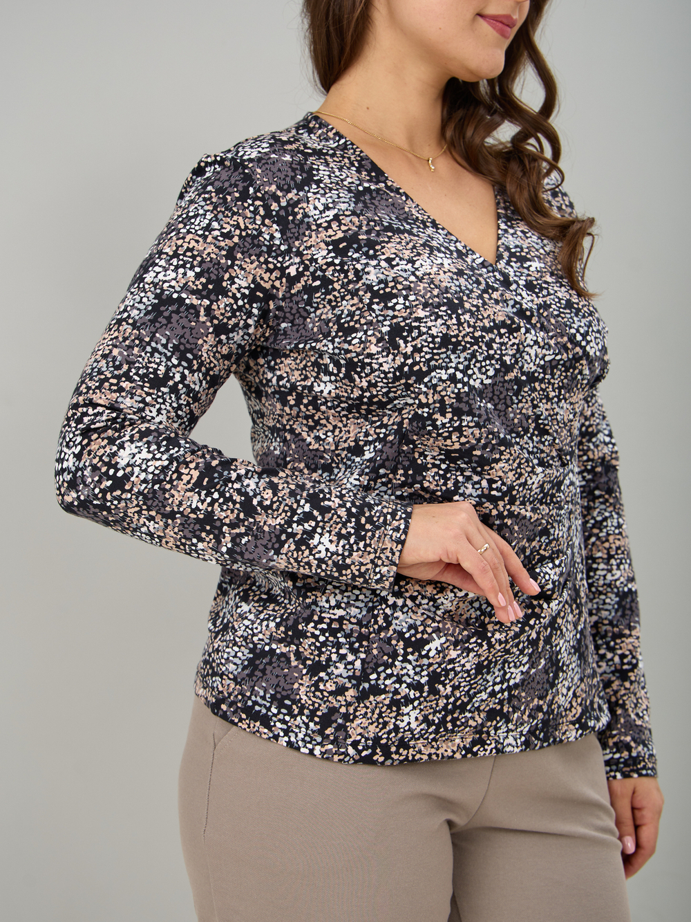 Блузка БЛкл-079/черный-бежабстракция