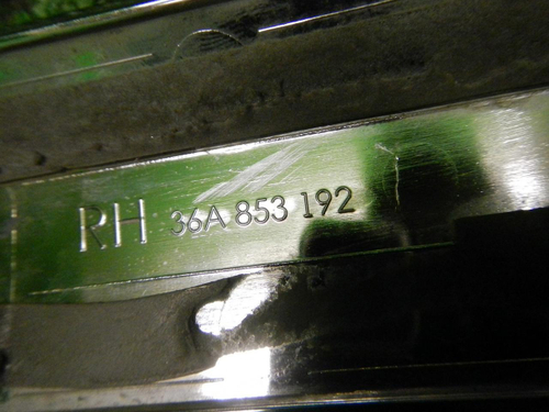 Молдинг двери задний правый Bentley Bentayga (2015-2020)