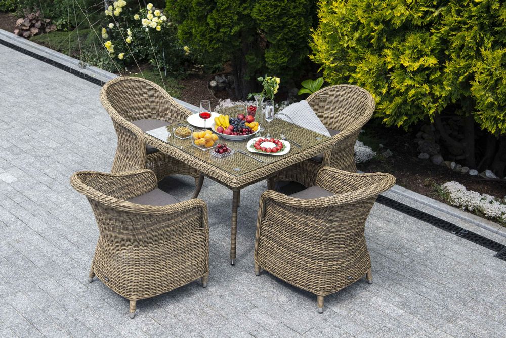 "Фредо" обеденная группа из искусственного ротанга, цвет соломенный