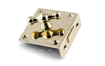 Задвижка дверная латунная Конюшенная