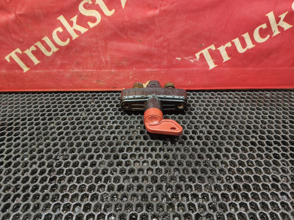 Выключатель массы