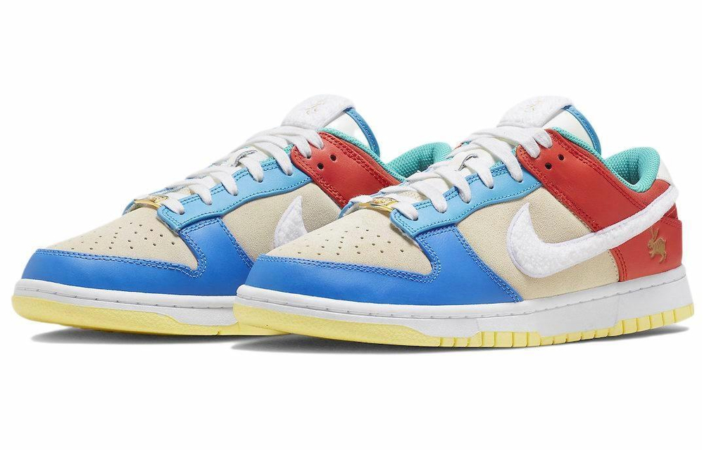Кроссовки Nike Dunk Low "Year Of The Rabbit"