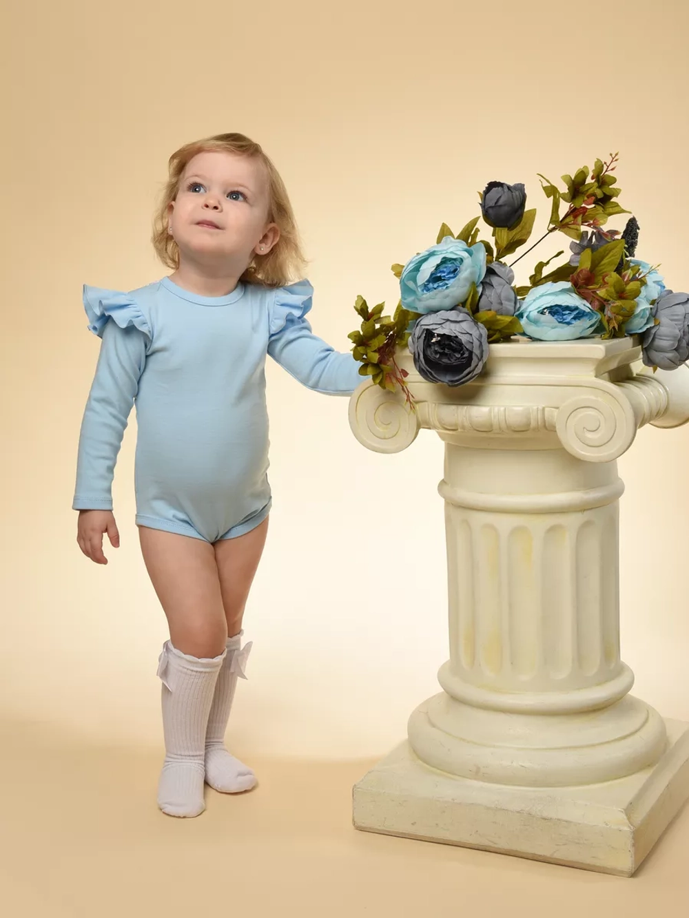 Боди с кружевной спинкой