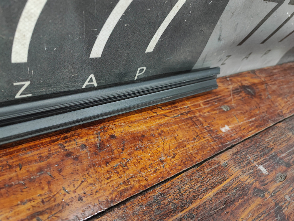 Уплотнитель стекла двери задней левой Polo 5 Sedan 10-20 Б/У Оригинал 6RU839479