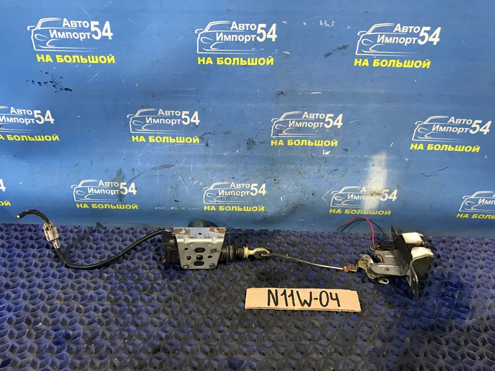 Замок багажника MITSUBISHI RVR 1996