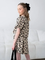 Костюм для девочки, футболка и шорты в сад