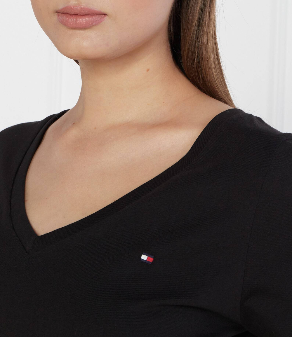 Футболка MODERN REGULAR V-NK SS Tommy Hilfiger - черный(WW0WW39781)