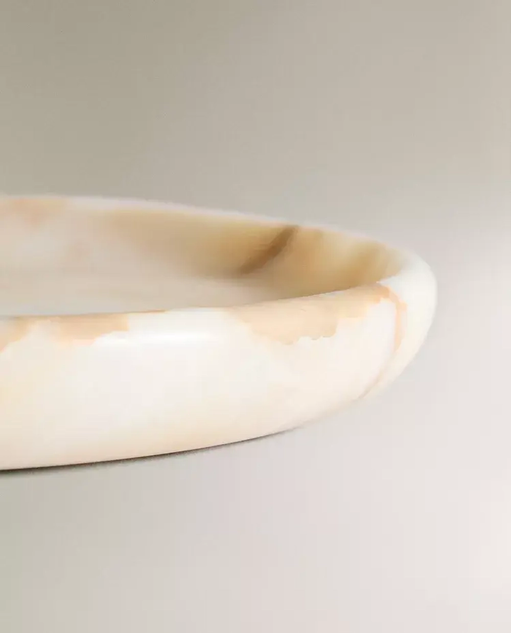 ZARA HOME ПОДНОС ДЛЯ ВАННОЙ КОМНАТЫ ИЗ МРАМОРА, ЭКРЮ