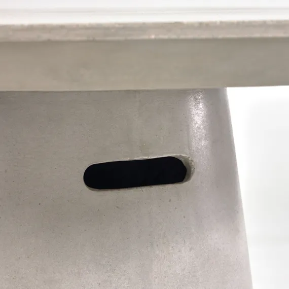 Цементный стол Itai Ø90 см