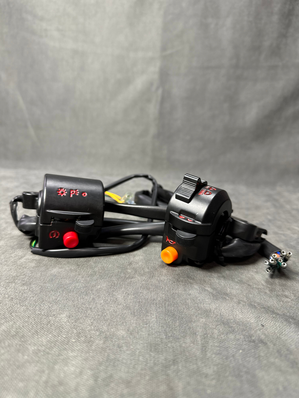 Блок переключателей (пульты) с рычагами комплект (Левый+Правый) на мопед Альфа/Дельта,TMMP