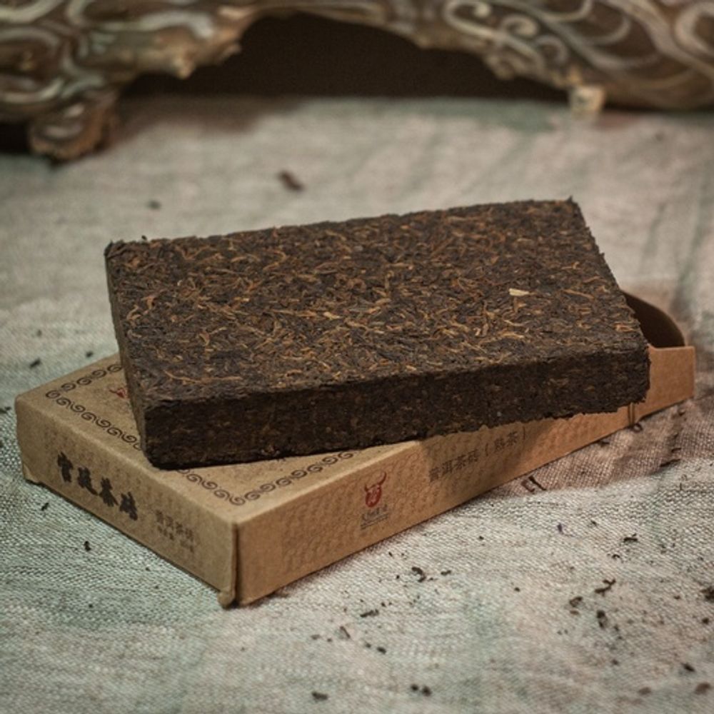 Гун Тин ЮнЖень, кирпич 250 гр