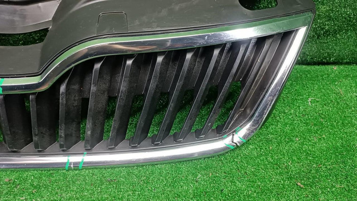 Решетка радиатора Skoda Rapid 1 (2012-2020)