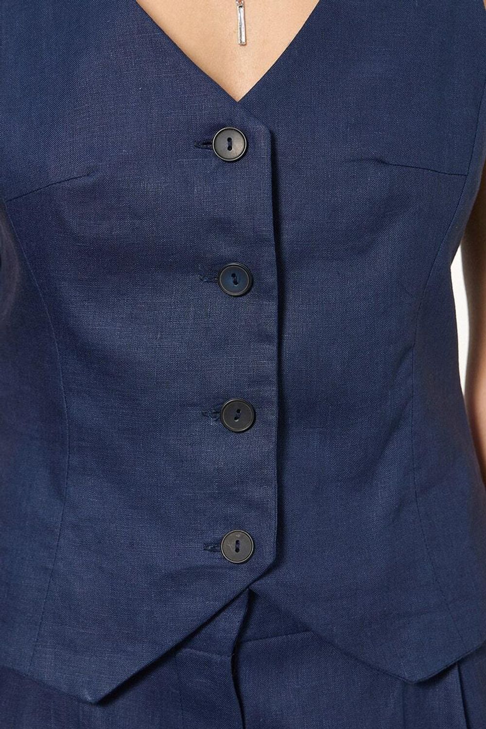 Жилет короткий синий лён