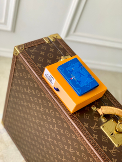 Louis Vuitton Pocket Organizer