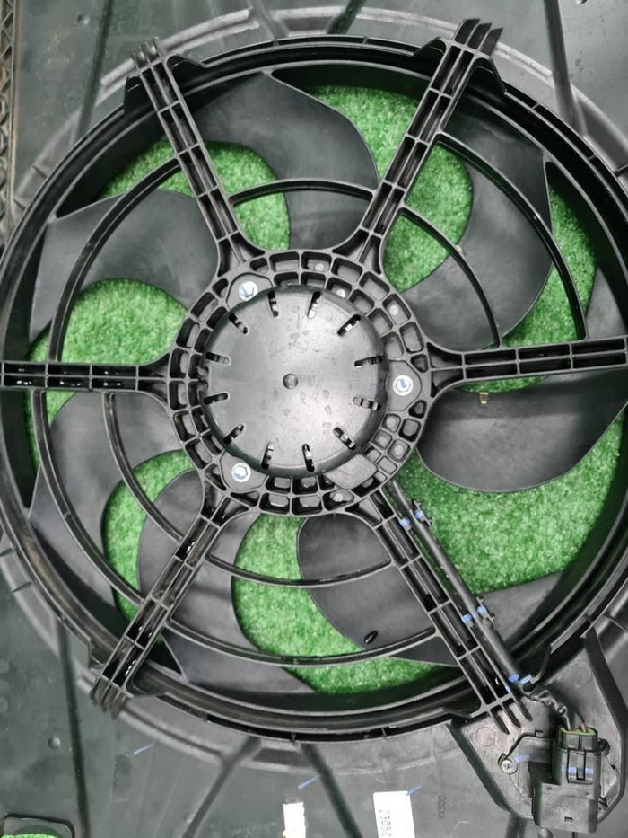 Диффузор с вентилятором Haval Jolion (2021-н.в.)