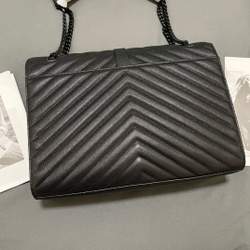 Saint Laurent Envelope Bag 31 cm