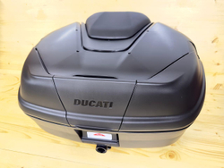 Ducati Performance Кофр задний верхний 96782371AA , 96781531CA , 96781532CA