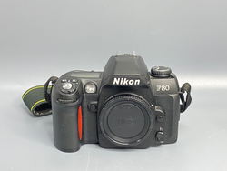 Nikon F80