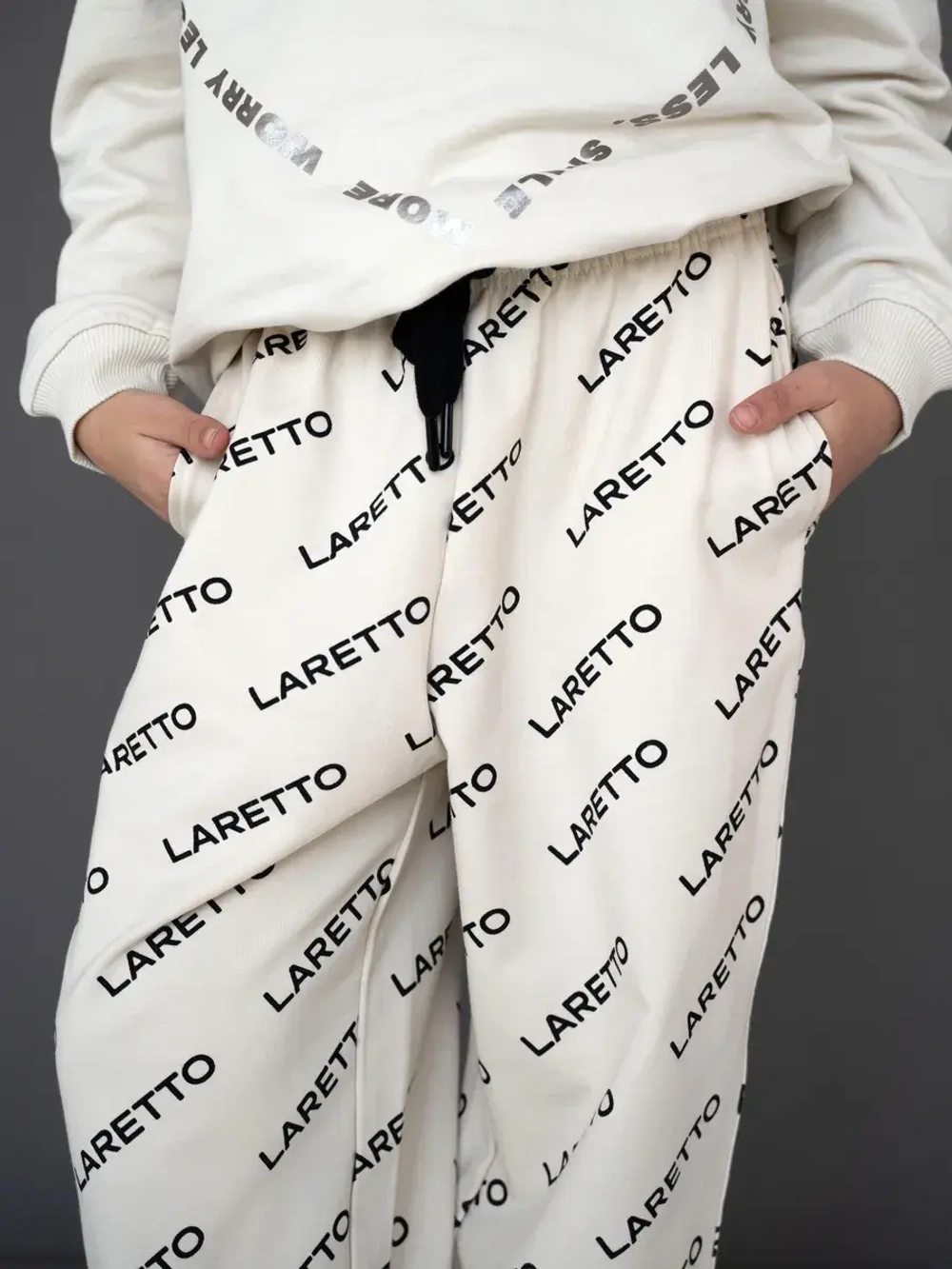 Штаны для девочки спортивные