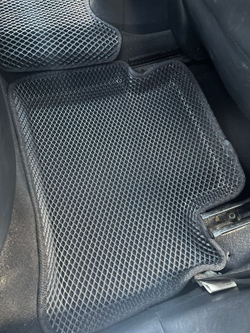 Коврики Eva с 3D бортами на Nissan Juke