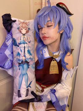 Мини дакимакура Феликс Аргайл из Re:Zero. Жизнь с нуля в альтернативном мире арт. M0155, 60х20 см