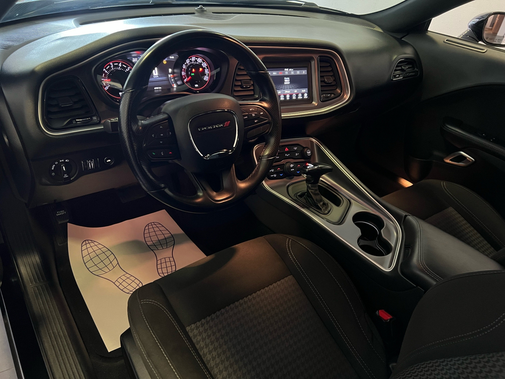 Dodge Challenger, 2020 год
