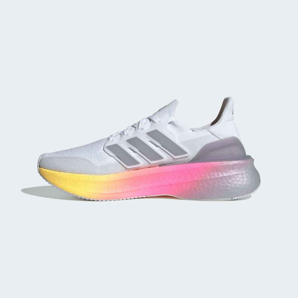 Кроссовки adidas Ultraboost 5.0