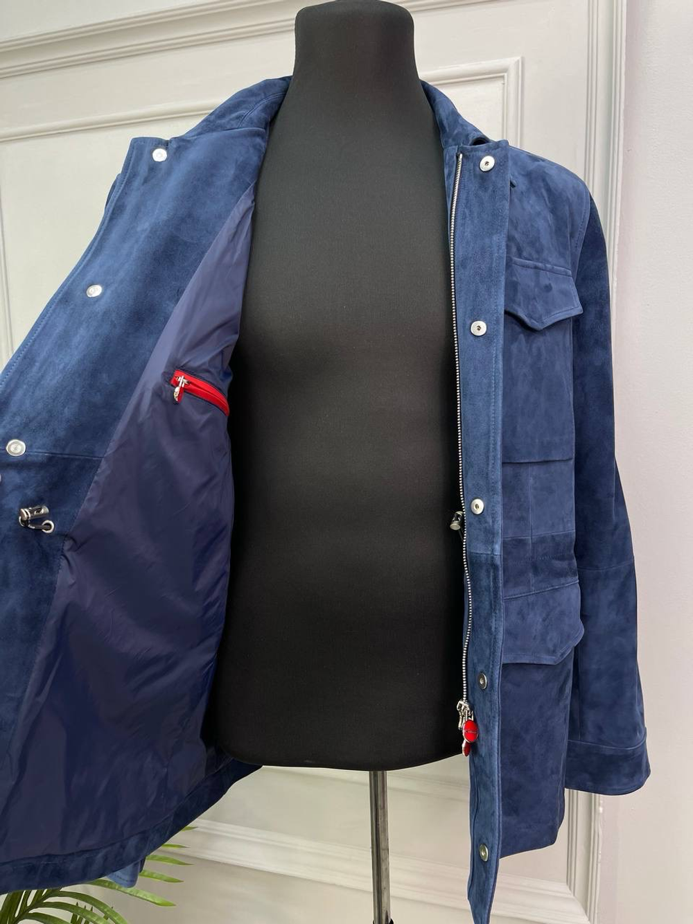 Замшевая куртка Kiton