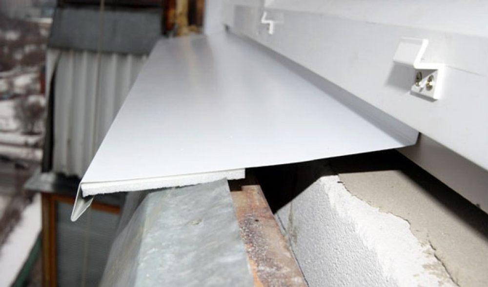 Замена отлива