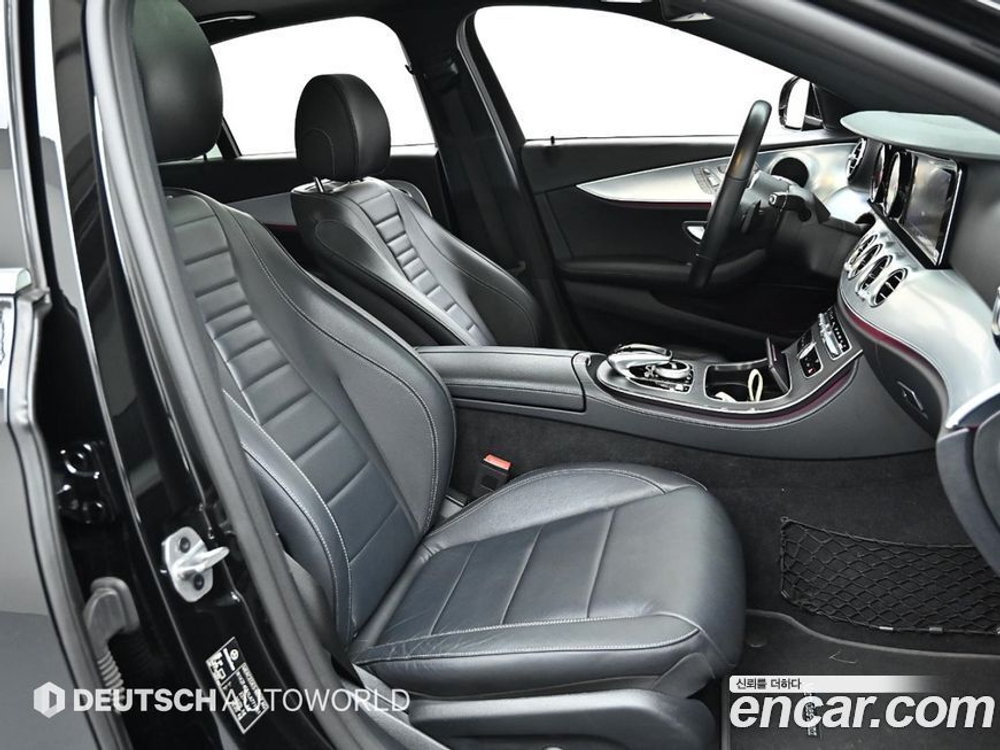 Mercedes-Benz E-Class W213 E250 Avangarde (04.2020)