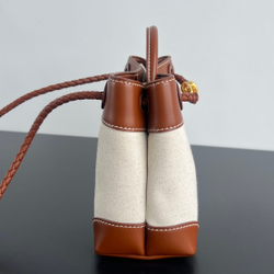 Bottega Veneta Small Andiamo 25 cm