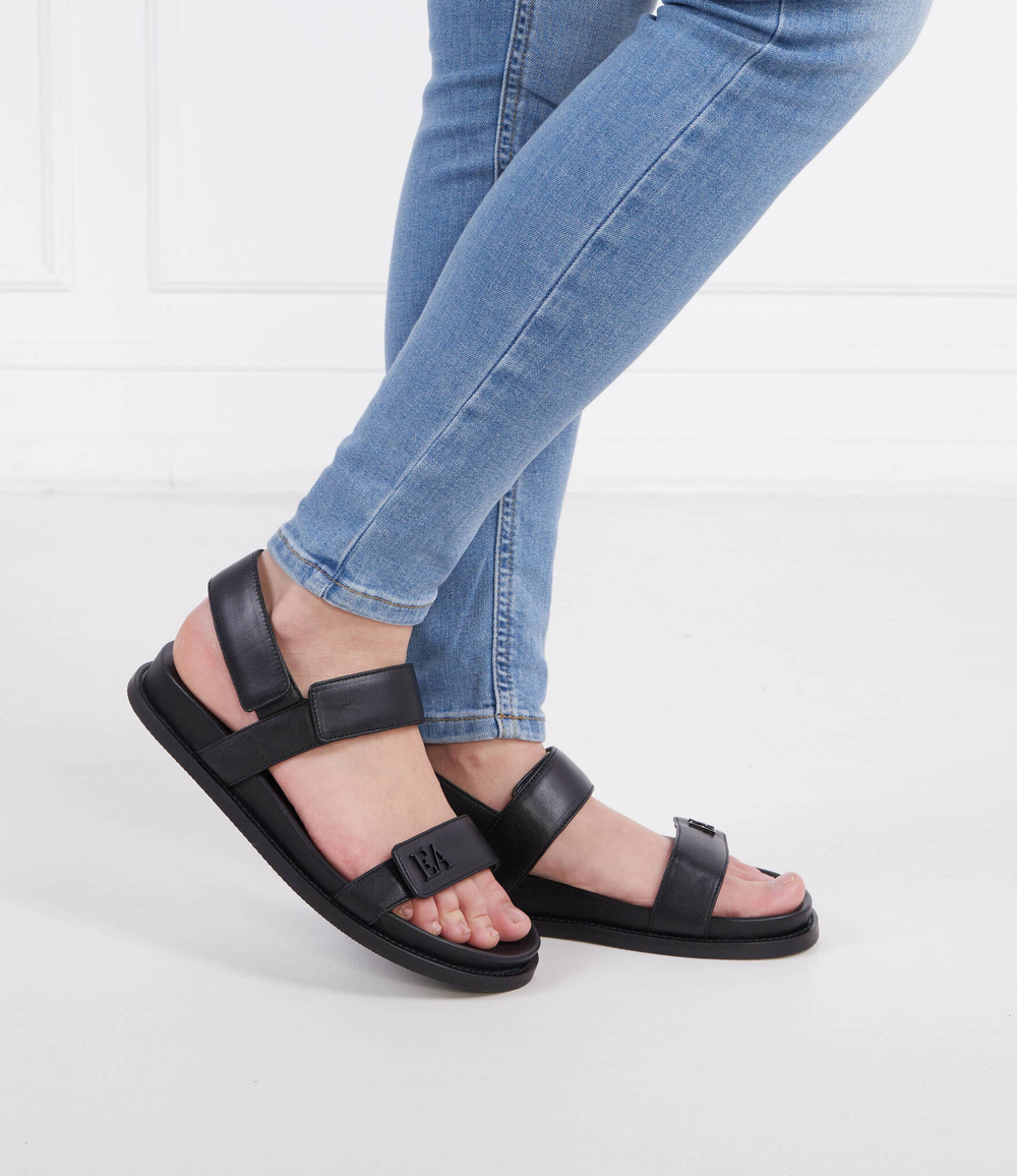 Кожаные босоножки Emporio Armani - черный(X3P815 XF271)