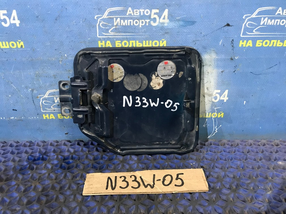 Лючок бензобака MITSUBISHI CHARIOT 1995
