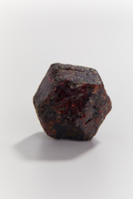 Альмандин (гранат) кристалл S