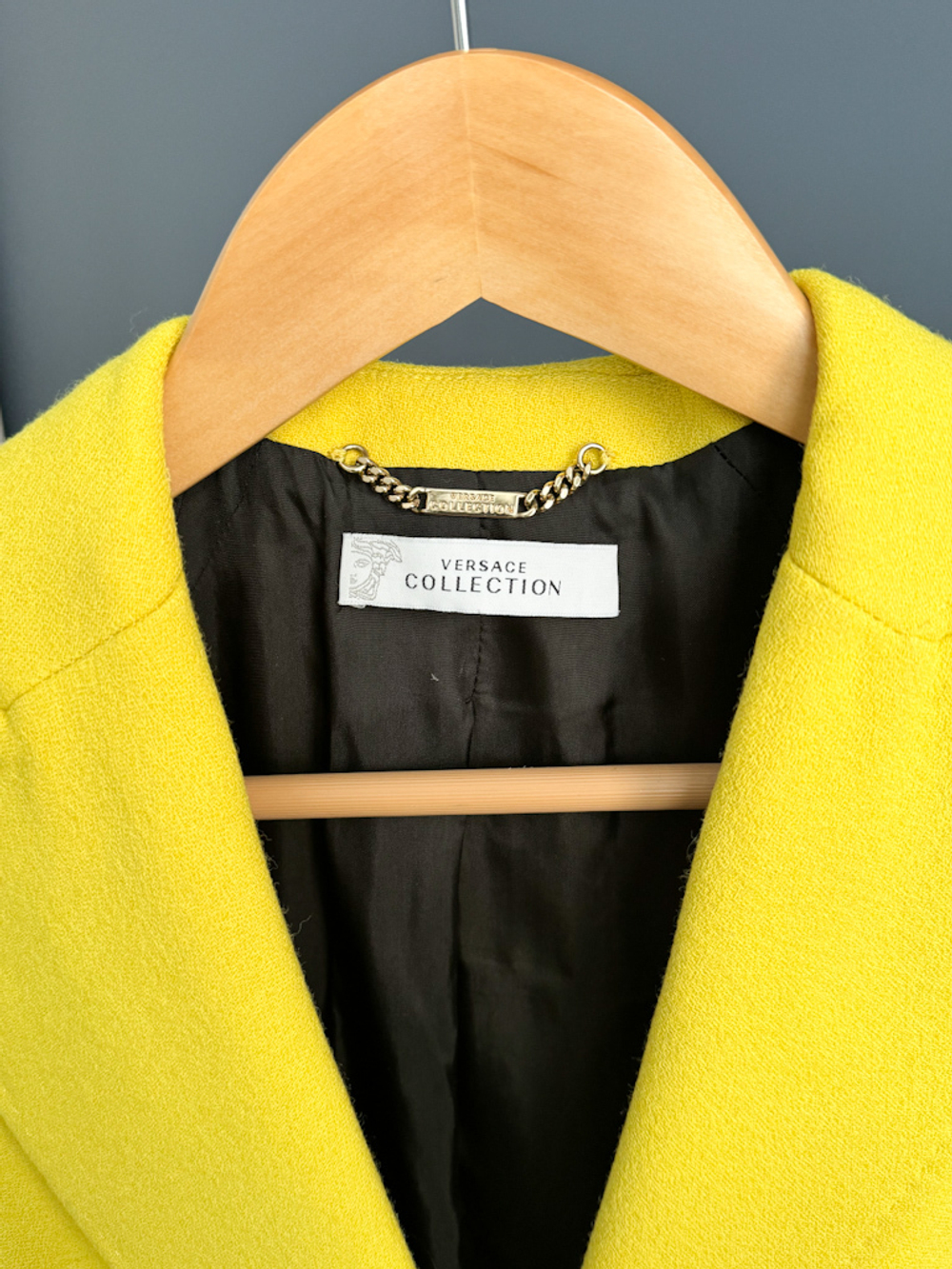 Шерстяное пальто Gianni Versace, XS