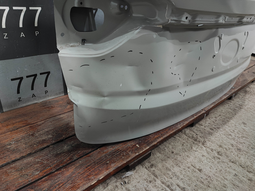 Крышка багажника Geely Coolray 19-24 Новая Оригинал 5062031900C15