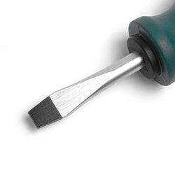 SL6040 Отвертка шлицевая ROSSVIK SL6*40мм