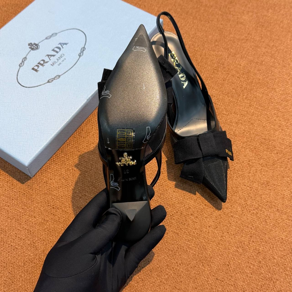 Туфли Prada